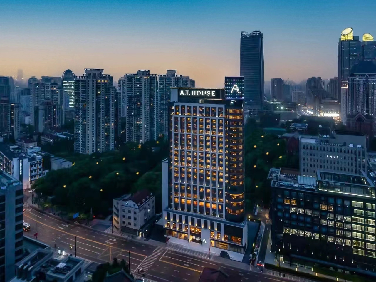 酒店集团财报出炉，中高端市场成布局重点